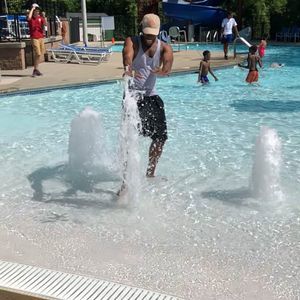 Meet your Posher, Ajami